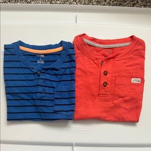 Set of 2 boys tee shirts size 6